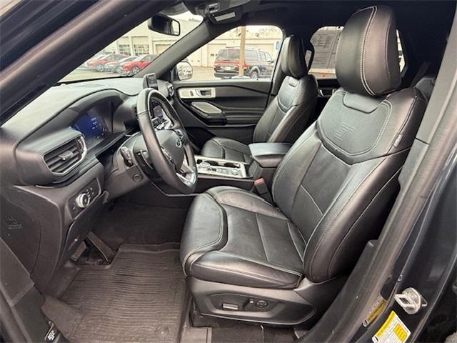 used 2022 Ford Explorer car, priced at $37,888