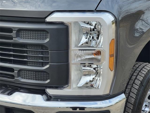 new 2024 Ford F-250 car, priced at $51,780