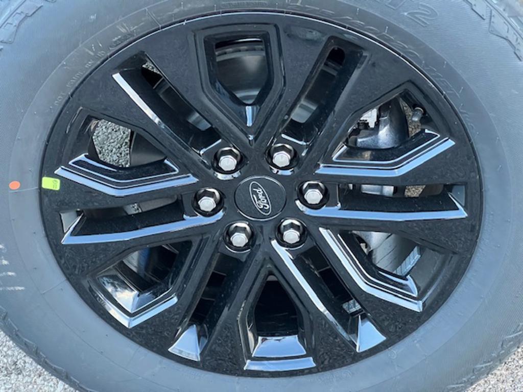 new 2025 Ford F-150 car, priced at $65,277