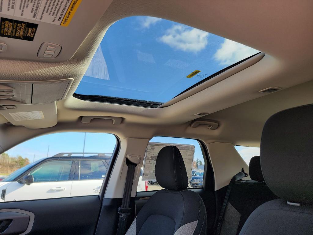 new 2025 Ford Bronco Sport car, priced at $37,260