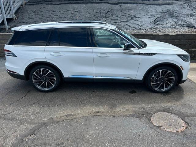 used 2025 Lincoln Aviator car, priced at $69,888