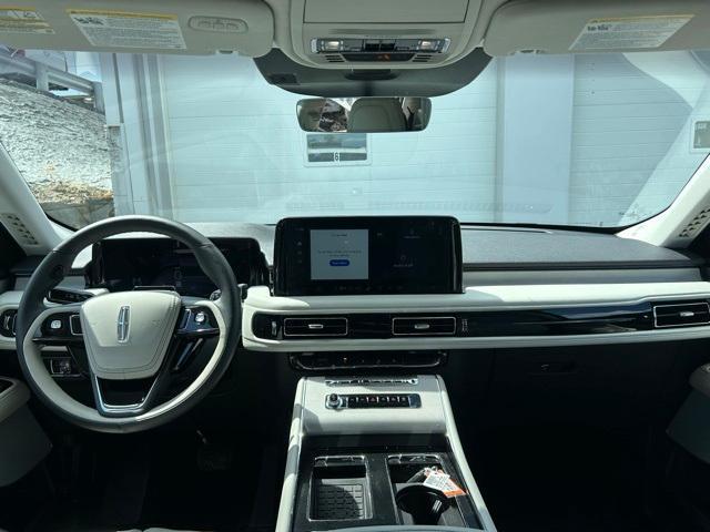 used 2025 Lincoln Aviator car, priced at $69,888