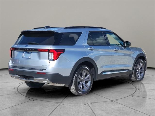 new 2025 Ford Explorer car, priced at $49,960