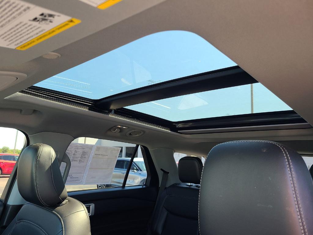 used 2023 Ford Explorer car, priced at $35,888