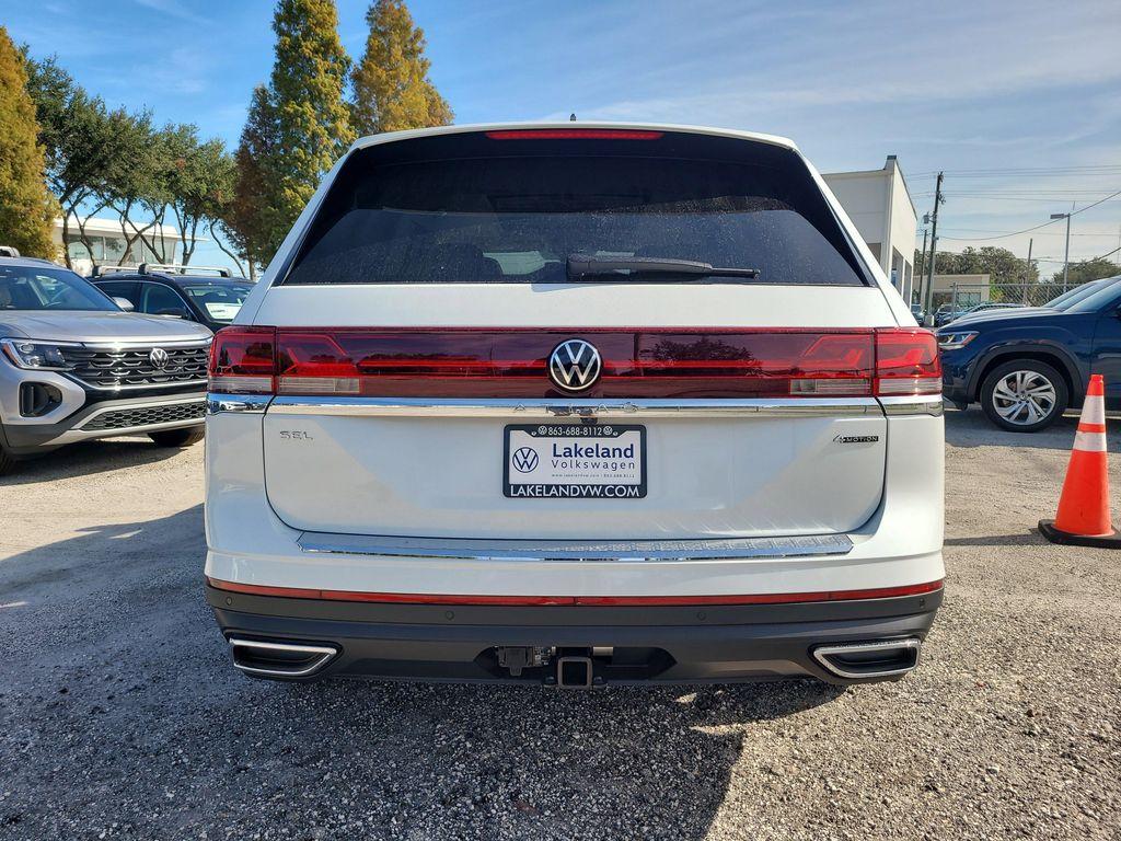 new 2026 Volkswagen Atlas car, priced at $50,698