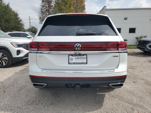 new 2025 Volkswagen Atlas car, priced at $48,678