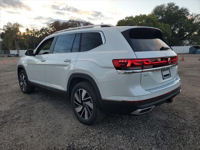 new 2024 Volkswagen Atlas car, priced at $49,869