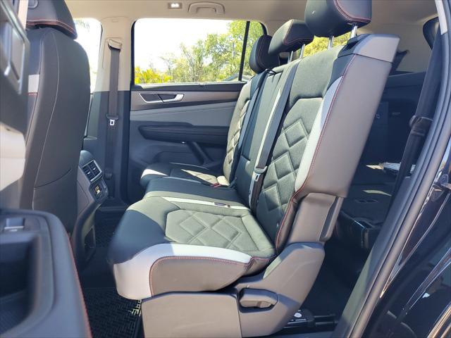 new 2025 Volkswagen Atlas car, priced at $45,334