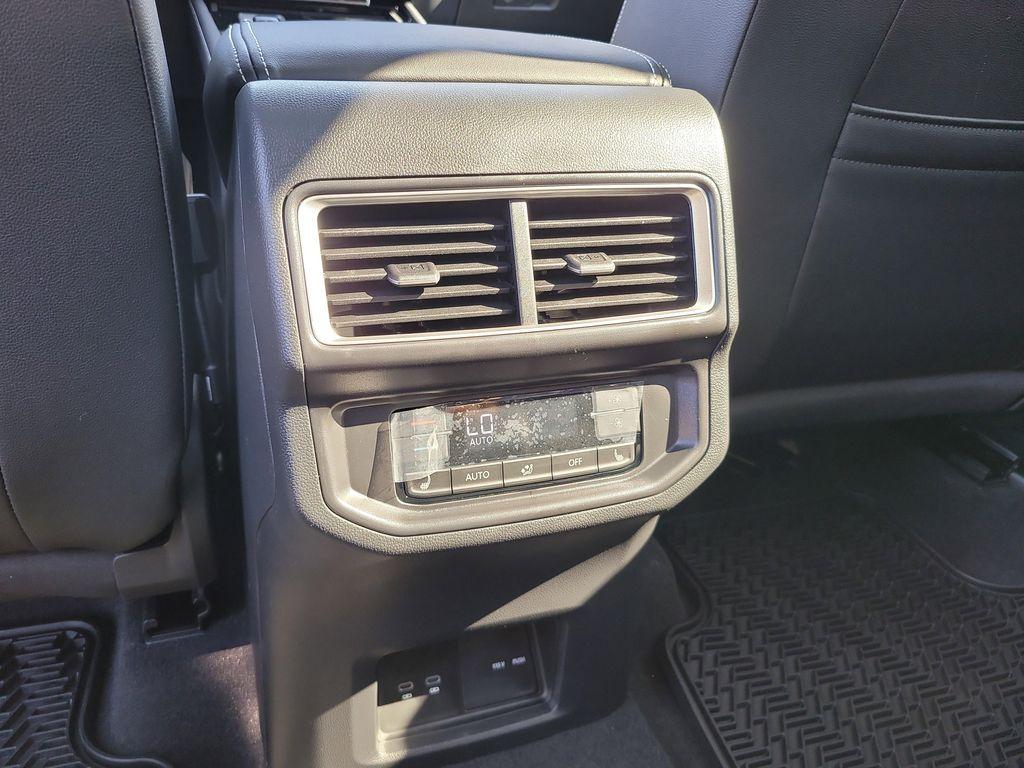 new 2026 Volkswagen Atlas car, priced at $53,538