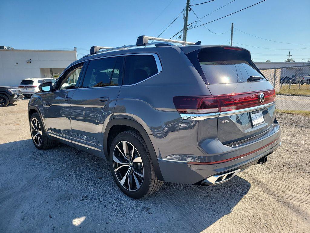new 2026 Volkswagen Atlas car, priced at $53,538
