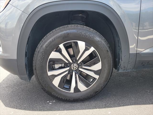 used 2024 Volkswagen Atlas car, priced at $34,070