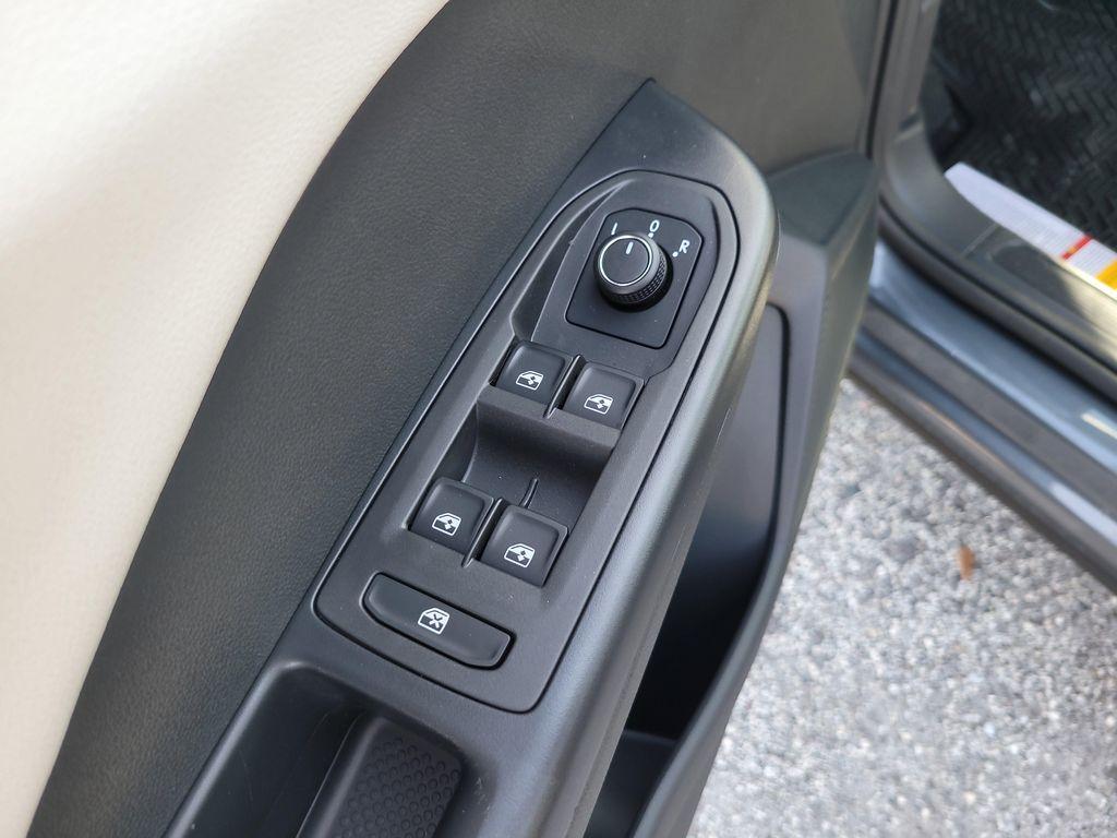 new 2026 Volkswagen Taos car, priced at $27,710