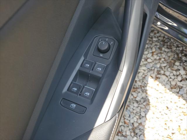 new 2025 Volkswagen Jetta car, priced at $24,584