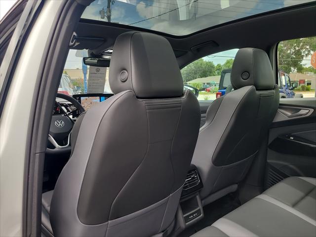 used 2023 Volkswagen ID.4 car, priced at $30,975