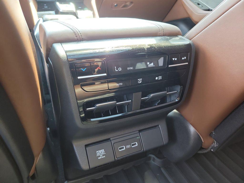 used 2024 Acura MDX car, priced at $39,400