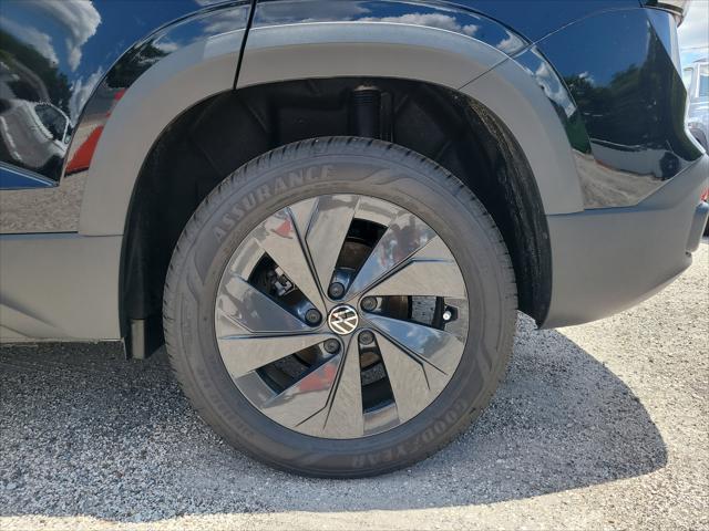 new 2025 Volkswagen Taos car, priced at $26,418