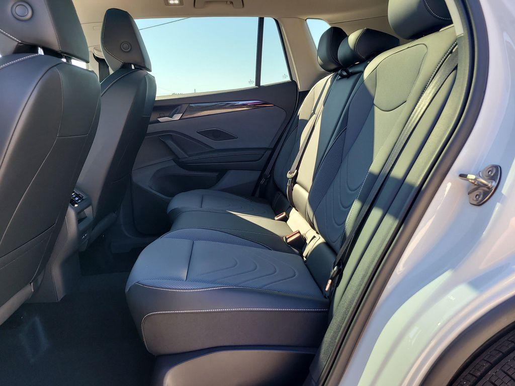 new 2025 Volkswagen Tiguan car, priced at $33,335