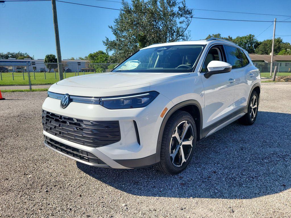new 2025 Volkswagen Tiguan car, priced at $33,335