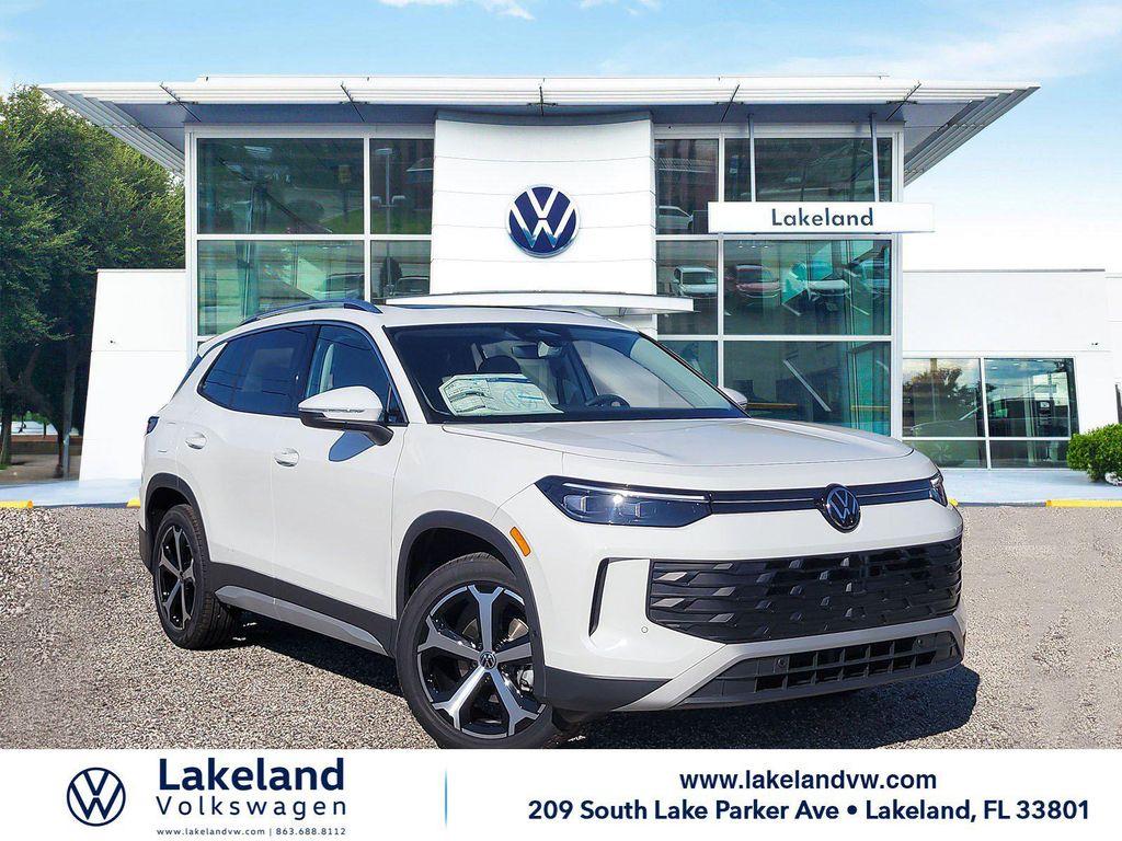 new 2025 Volkswagen Tiguan car, priced at $33,335