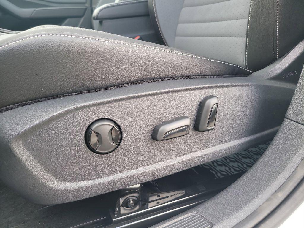 new 2025 Volkswagen Jetta car, priced at $28,491