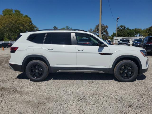 new 2025 Volkswagen Atlas car, priced at $45,334