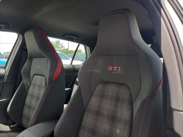 new 2025 Volkswagen Golf GTI car, priced at $33,124