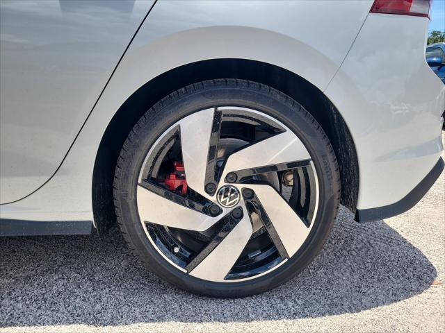 new 2025 Volkswagen Golf GTI car, priced at $33,124
