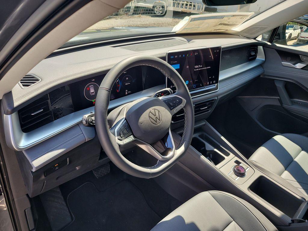 new 2025 Volkswagen Tiguan car, priced at $34,720