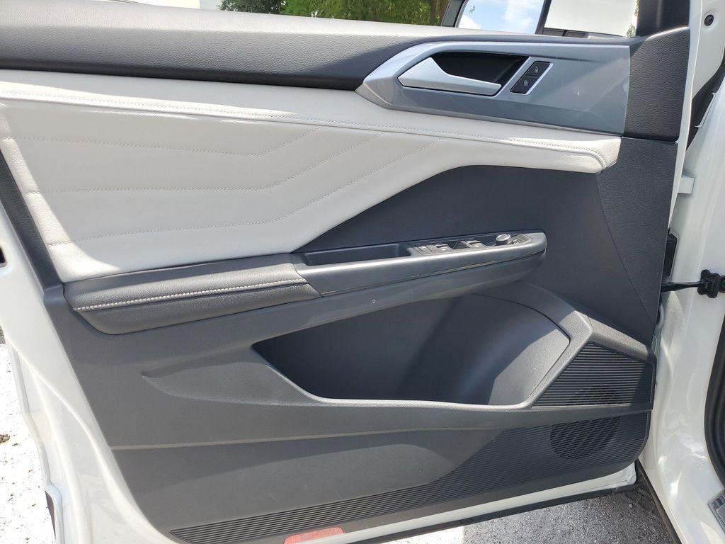 new 2025 Volkswagen Taos car, priced at $32,509
