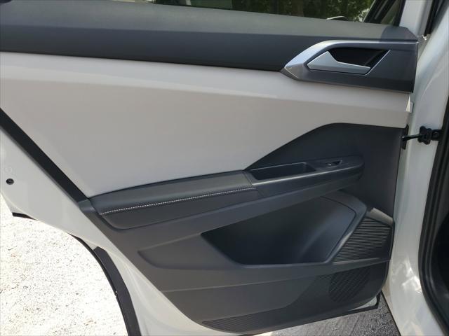 new 2025 Volkswagen Taos car, priced at $35,509