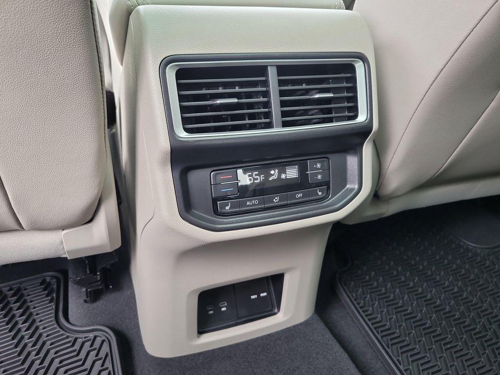 used 2025 Volkswagen Atlas car, priced at $43,400