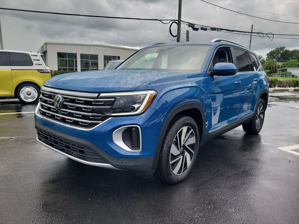 used 2025 Volkswagen Atlas car, priced at $43,400