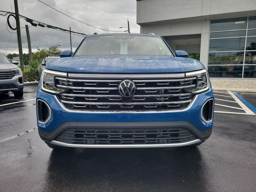 used 2025 Volkswagen Atlas car, priced at $43,400