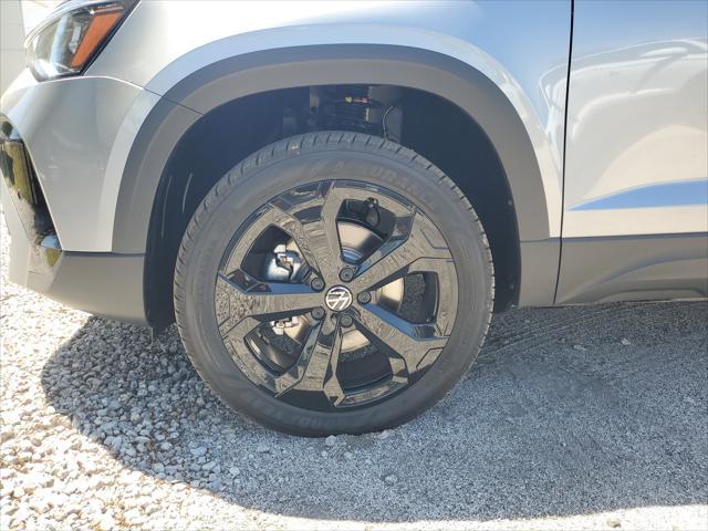 new 2025 Volkswagen Taos car, priced at $35,986