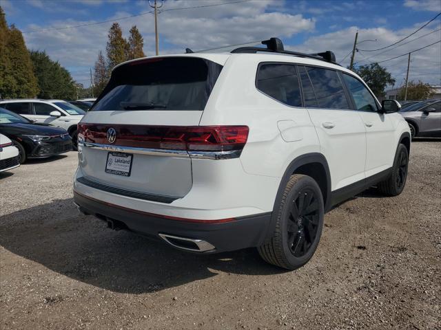 new 2025 Volkswagen Atlas car, priced at $44,083