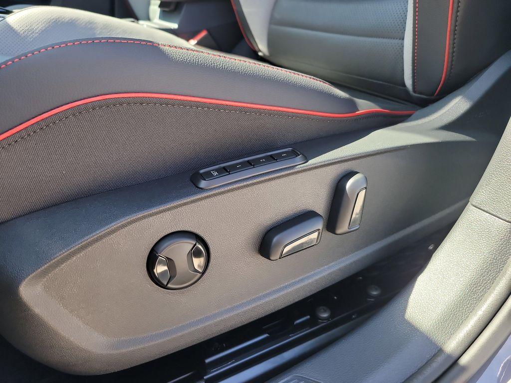 new 2025 Volkswagen Golf GTI car, priced at $39,485