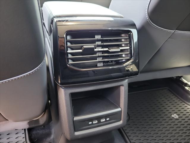 new 2025 Volkswagen ID.4 car, priced at $52,515