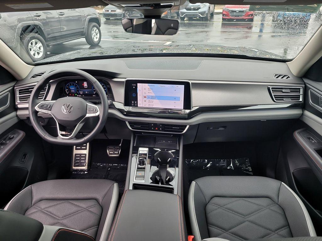 used 2025 Volkswagen Atlas car, priced at $39,900