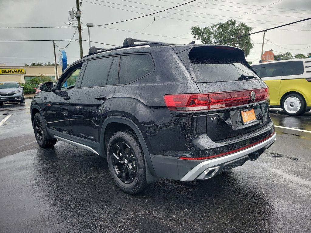 used 2025 Volkswagen Atlas car, priced at $39,900
