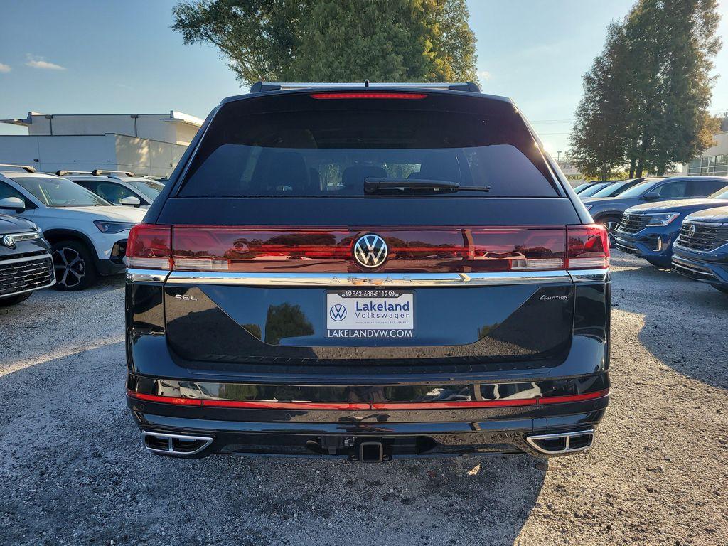 new 2026 Volkswagen Atlas car, priced at $55,101