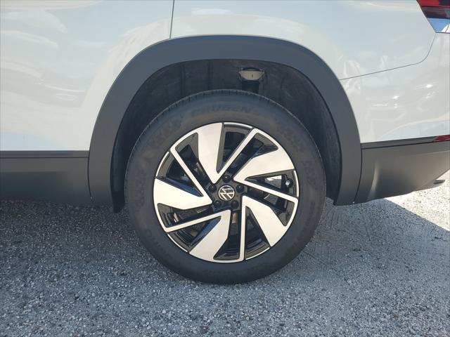new 2025 Volkswagen Atlas car, priced at $43,366