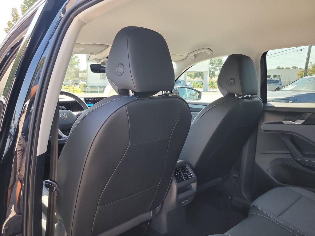 new 2025 Volkswagen Tiguan car, priced at $31,756