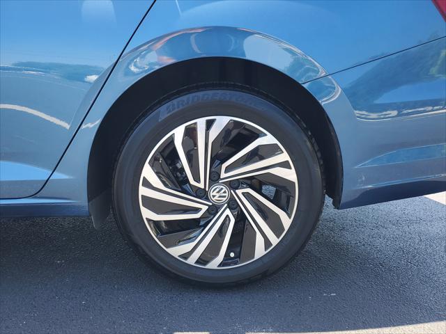 used 2020 Volkswagen Jetta car, priced at $19,678