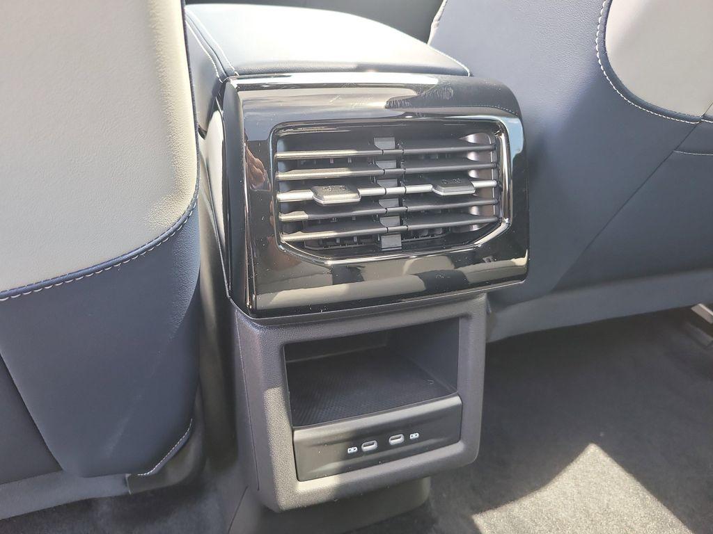 new 2025 Volkswagen ID.4 car, priced at $46,700