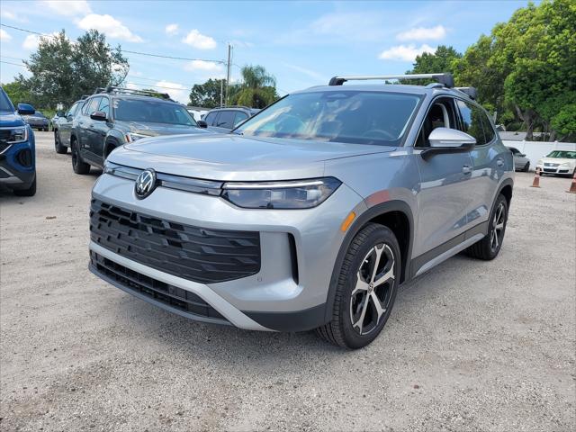 new 2025 Volkswagen Tiguan car, priced at $33,399