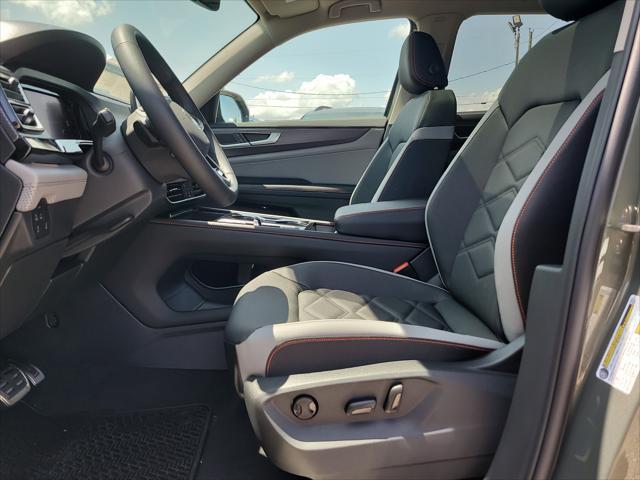 new 2025 Volkswagen Atlas car, priced at $47,494