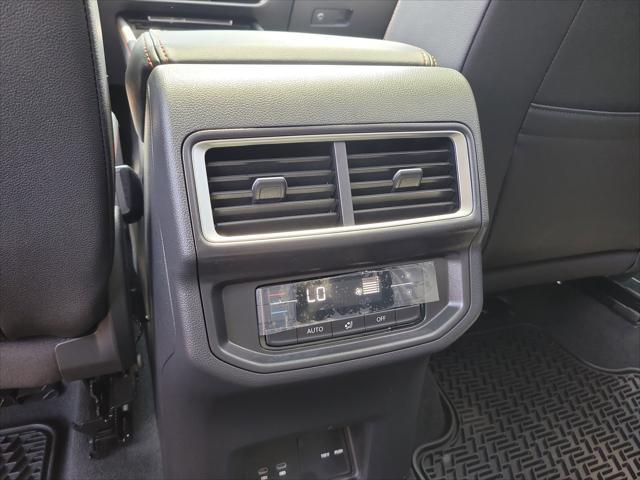 new 2025 Volkswagen Atlas car, priced at $47,494