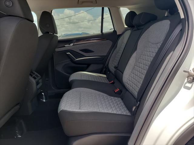 new 2025 Volkswagen Tiguan car, priced at $30,736