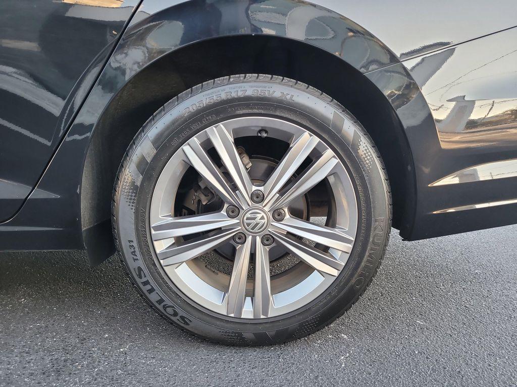 used 2019 Volkswagen Jetta car, priced at $15,757