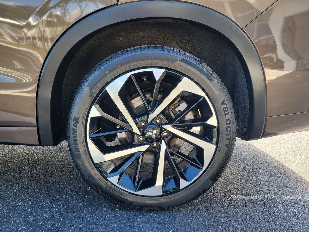 used 2022 Mitsubishi Outlander car, priced at $22,183